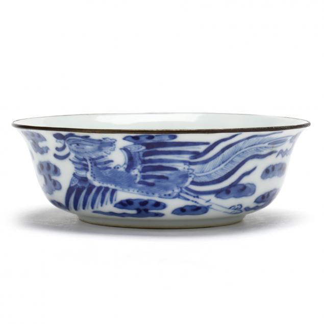 a-chinese-blue-and-white-porcelain-bowl-with-phoenixes