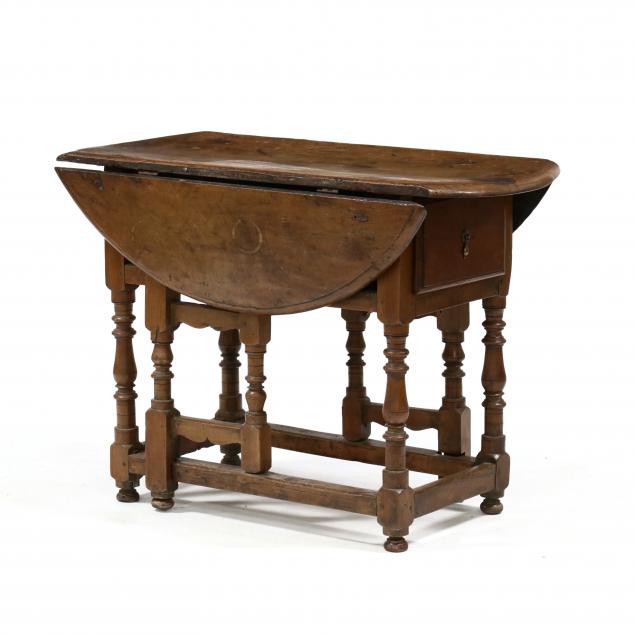 william-and-mary-walnut-gate-leg-table