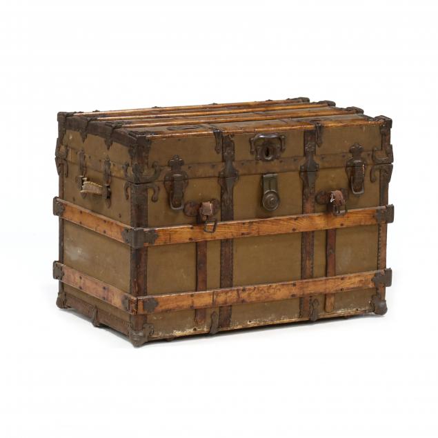 antique-steamer-trunk