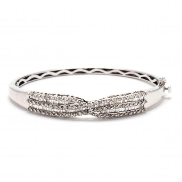 white-gold-and-diamond-bracelet