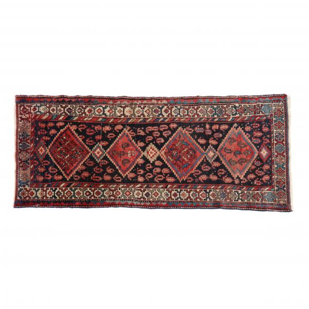 hamadan-area-rug