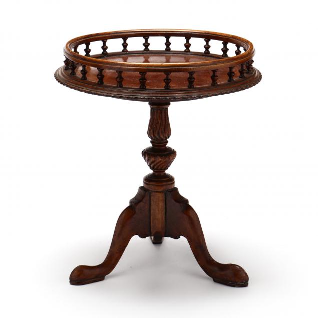queen-anne-style-carved-mahogany-diminutive-kettle-stand