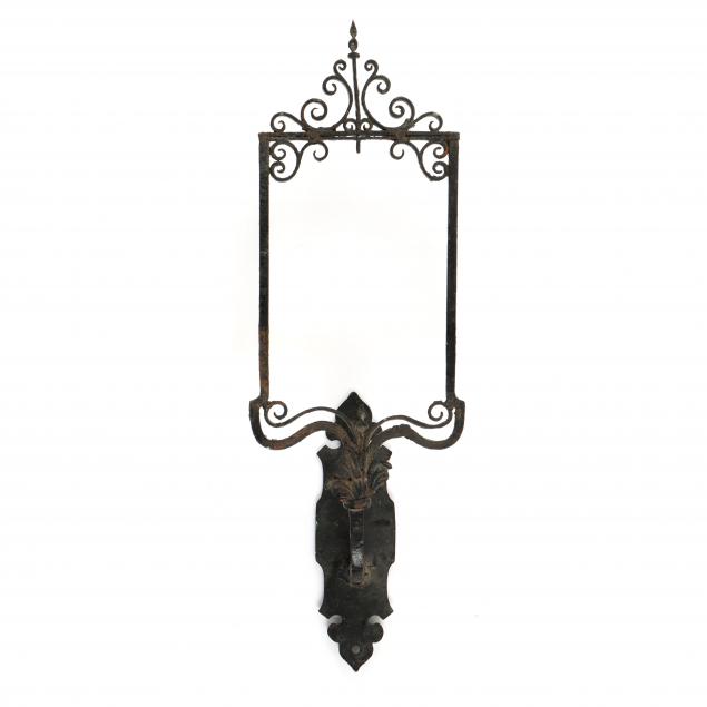 vintage-wrought-iron-display-frame