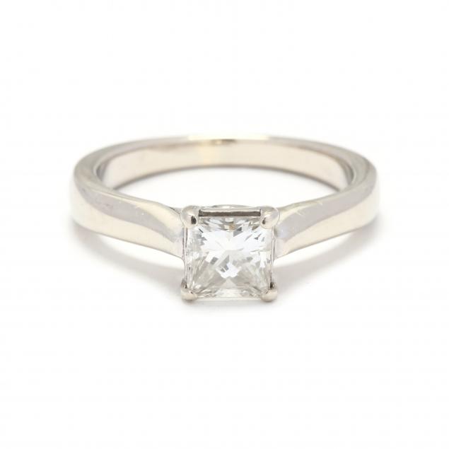 white-gold-and-diamond-solitaire-ring