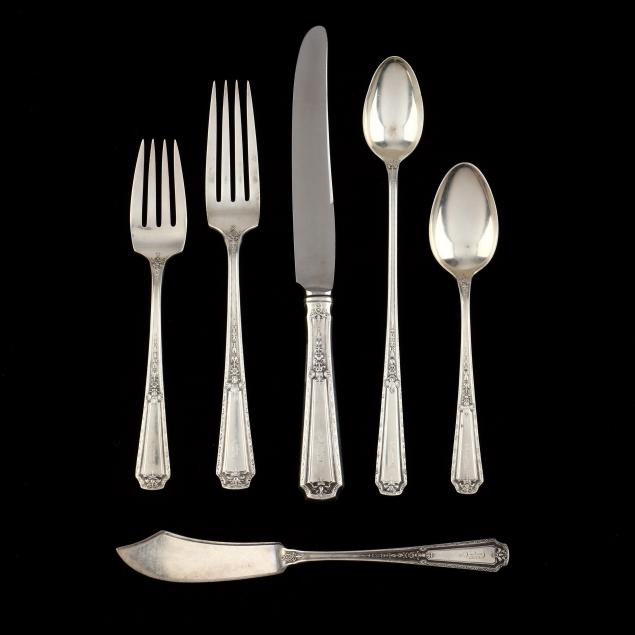 towle-i-louis-xiv-i-sterling-silver-flatware-service