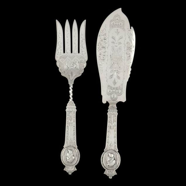 an-american-coin-silver-i-medallion-i-fish-serving-set
