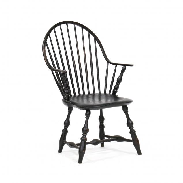 american-painted-continuous-arm-windsor-chair