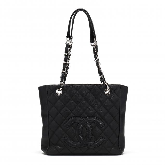 petite-black-shopping-tote-chanel