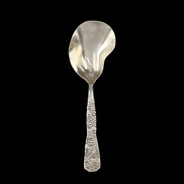 tiffany-co-i-grapevine-i-casserole-spoon