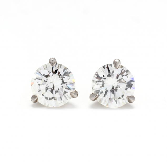 pair-of-diamond-stud-earrings