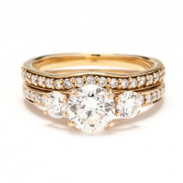 gold-and-diamond-wedding-set