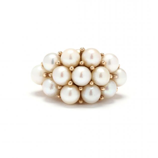 gold-and-pearl-ring