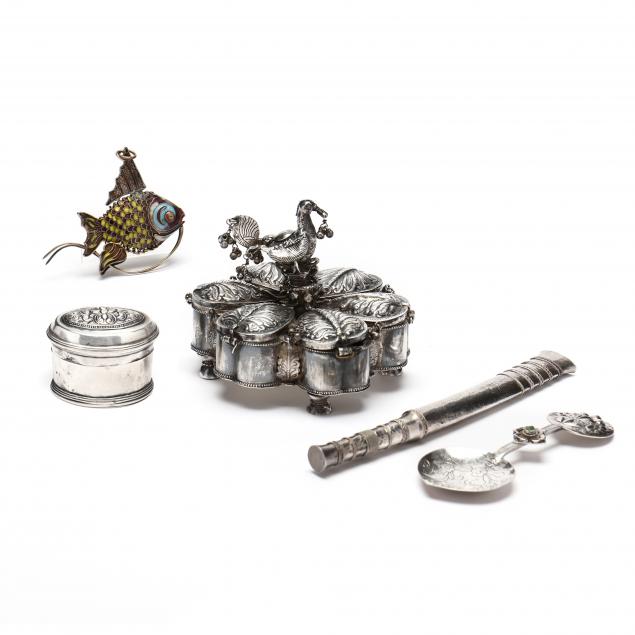 five-asian-silver-i-objets-d-art-i