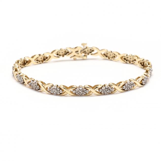 gold-and-diamond-bracelet