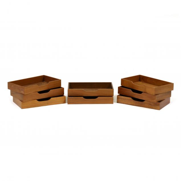 poul-hundevad-eight-teak-organizing-trays