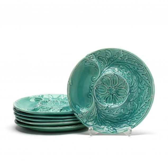 a-set-of-six-pv-majolica-artichoke-plates