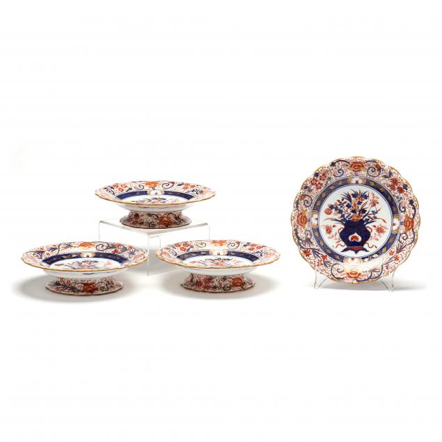 four-english-imari-porcelain-dessert-stands