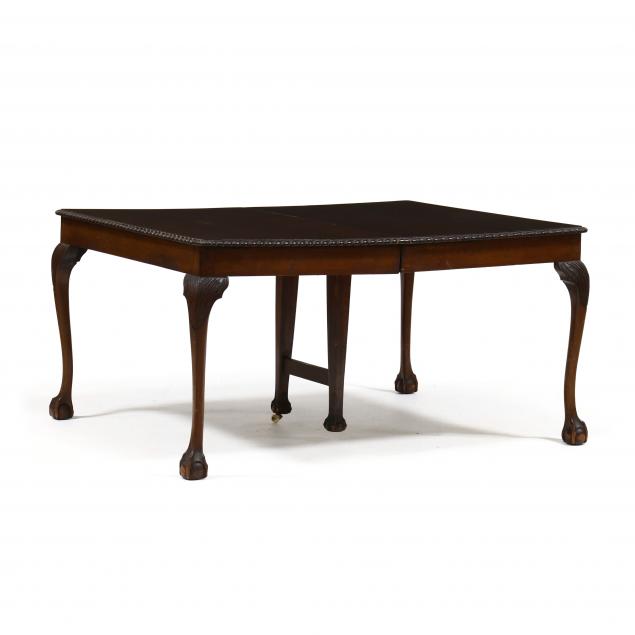 english-chippendale-style-mahogany-dining-table