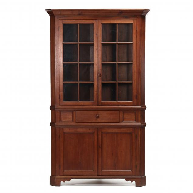 north-carolina-chippendale-walnut-corner-cupboard