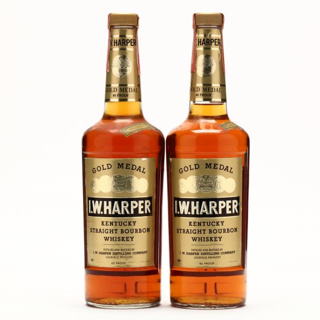 i-w-harper-bourbon-whiskey