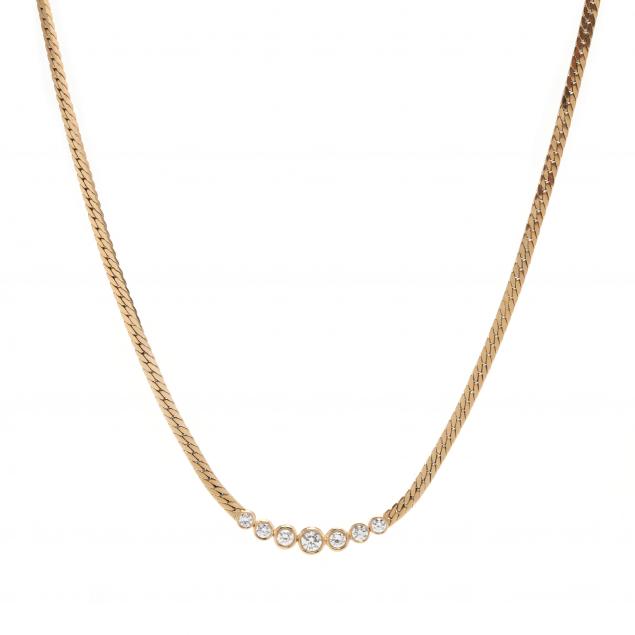 gold-and-diamond-necklace