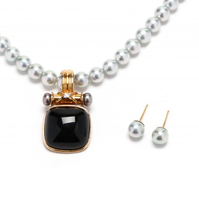 gray-pearl-necklace-with-onyx-enhancer-and-earrings