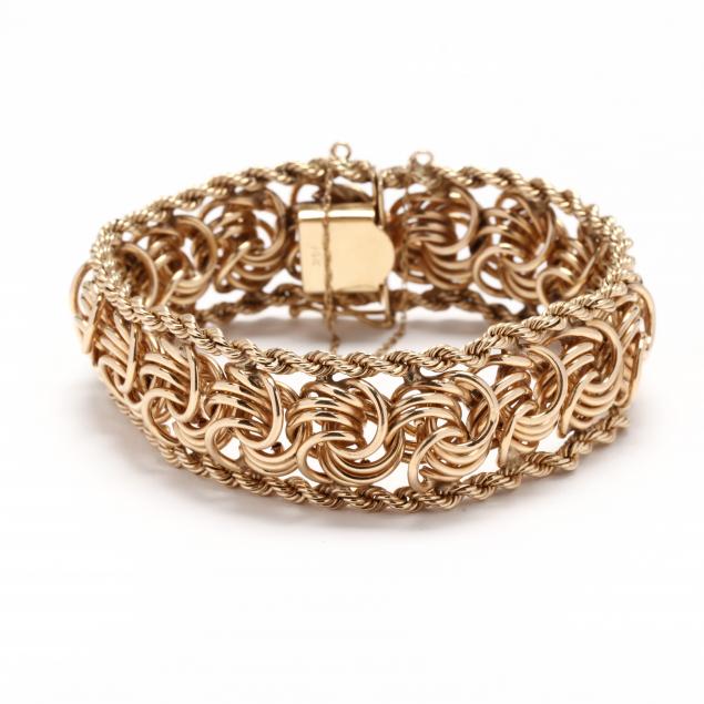 gold-bracelet