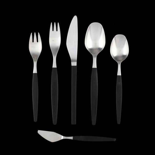 folke-arstrom-90-pieces-of-i-focus-de-luxe-i-stainless-flatware-for-gense