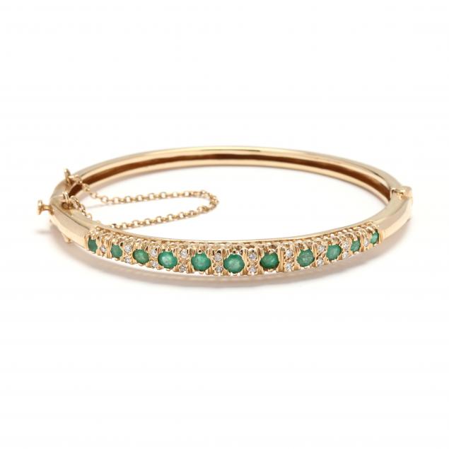 gold-emerald-and-diamond-bangle