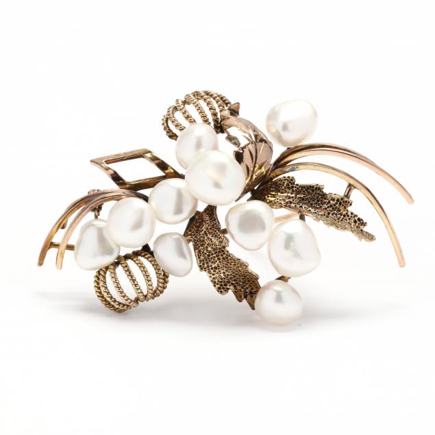 gold-and-pearl-brooch