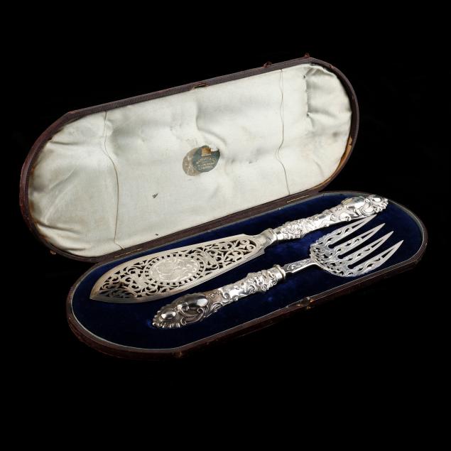 cased-victorian-silver-fish-server-and-fork-set