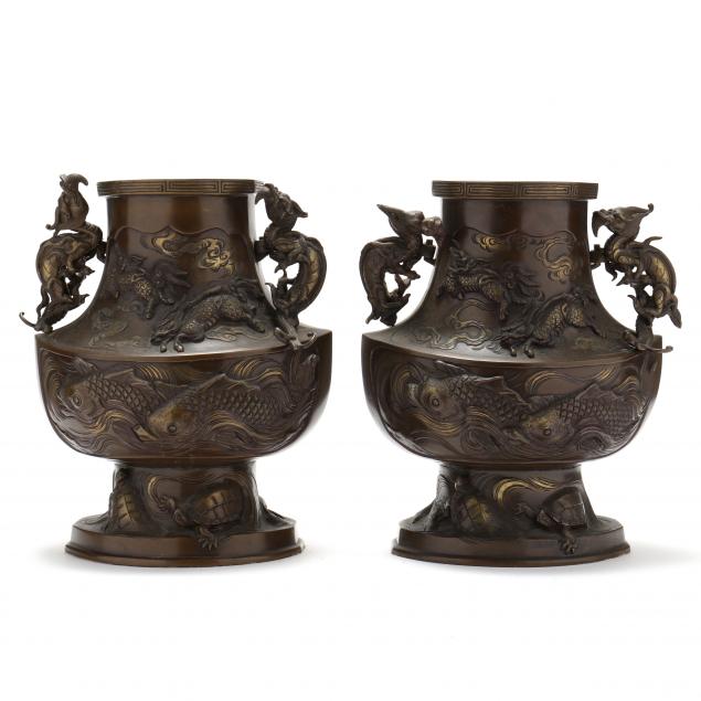 a-pair-of-chinese-gilt-bronze-urns