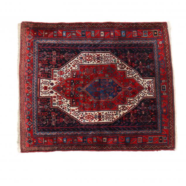 hamadan-area-rug