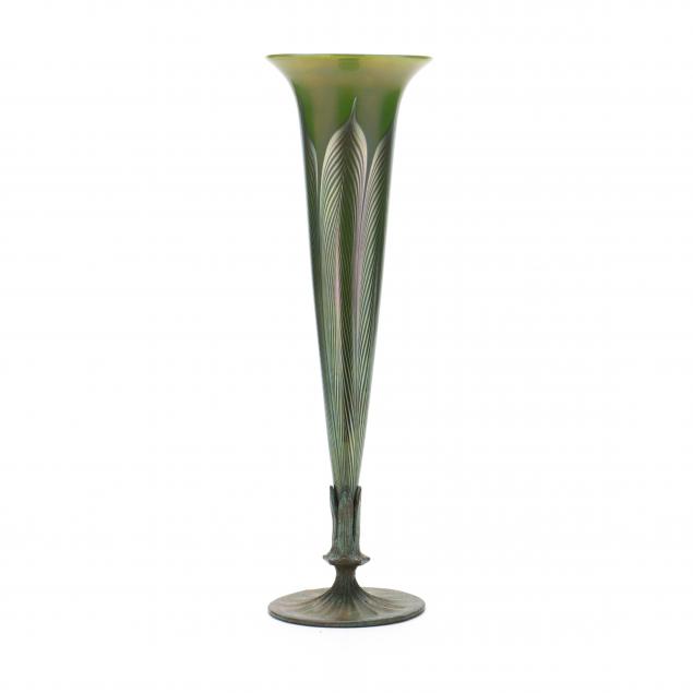 lundberg-studios-glass-and-bronze-pulled-feather-vase