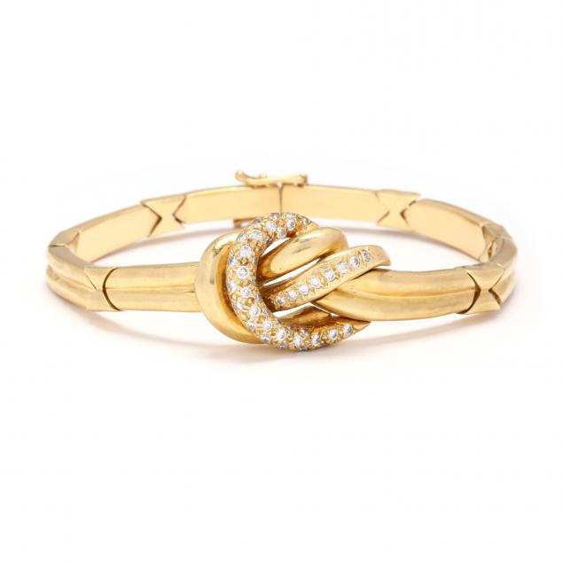 gold-and-diamond-bracelet