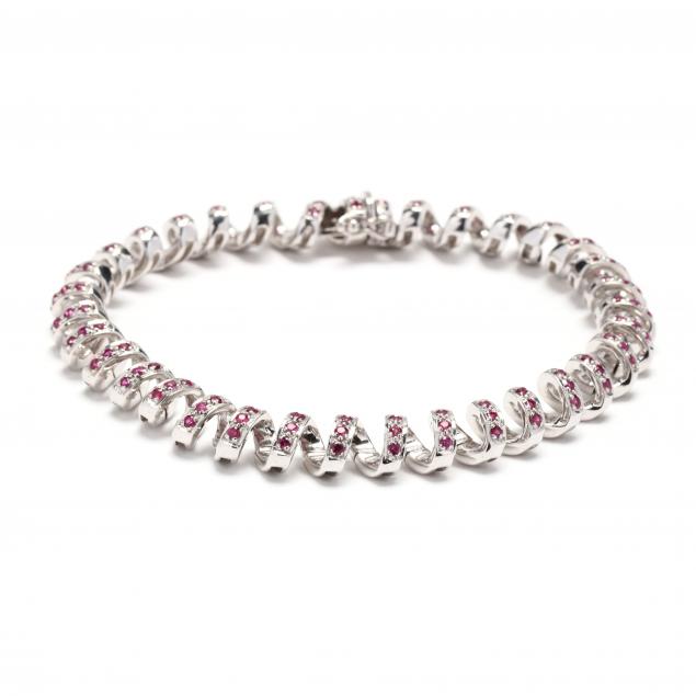 white-gold-and-ruby-bracelet