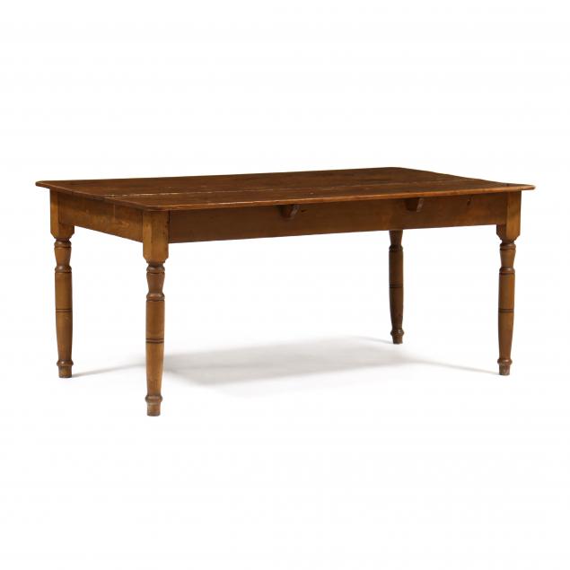 southern-sheraton-pine-farm-table