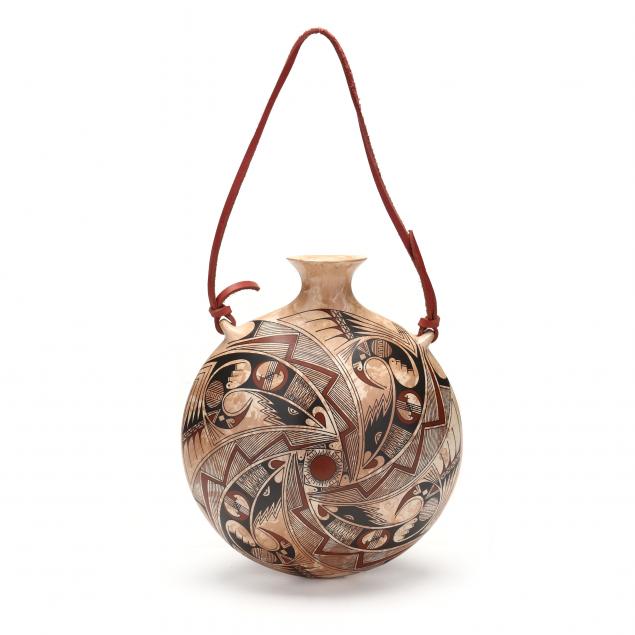 ray-rodriquez-mata-ortiz-pottery-water-flask