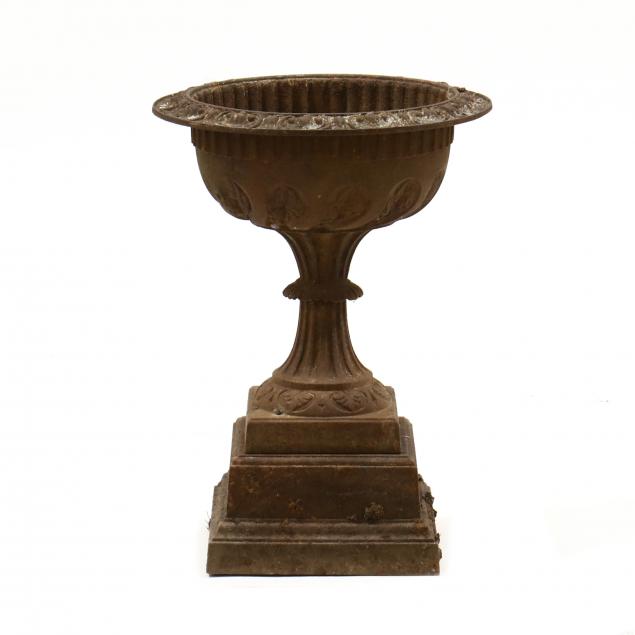 victorian-cast-iron-garden-urn-on-stand