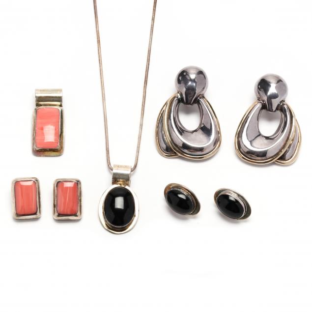 five-silver-jewelry-items