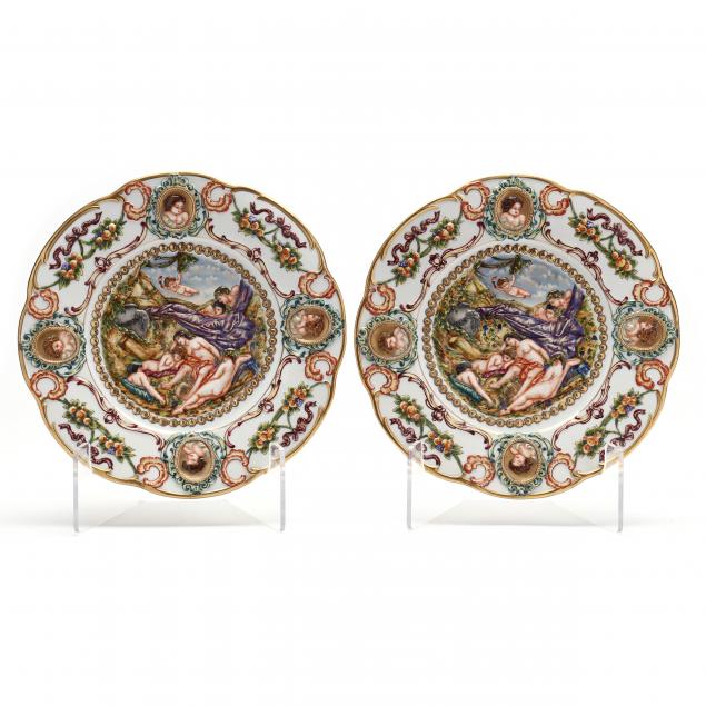 pair-of-capodimonte-cabinet-plates