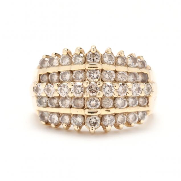 gold-and-diamond-ring