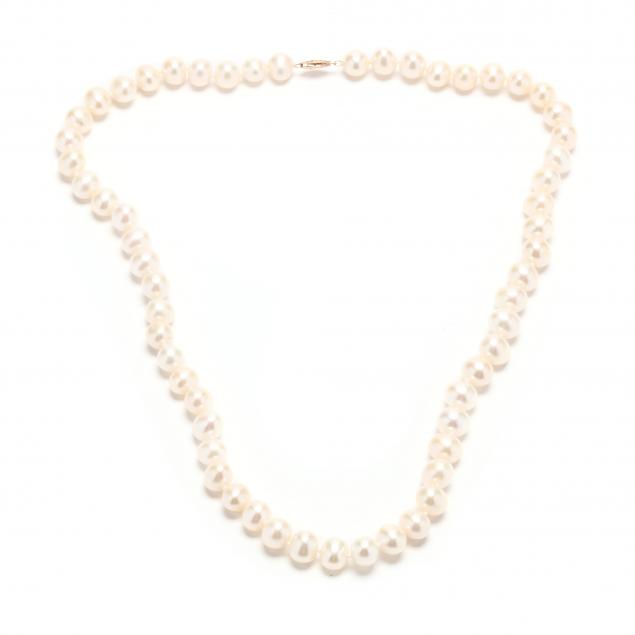 single-strand-pearl-necklace