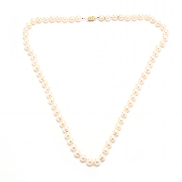 single-strand-pearl-necklace