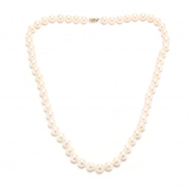 single-strand-pearl-necklace
