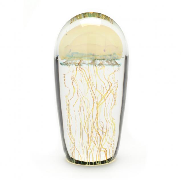 richard-satava-american-i-moon-jellyfish-i-glass-paperweight