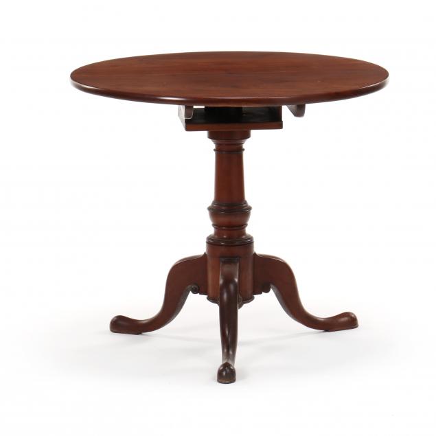 southern-queen-anne-mahogany-tilt-top-tea-table