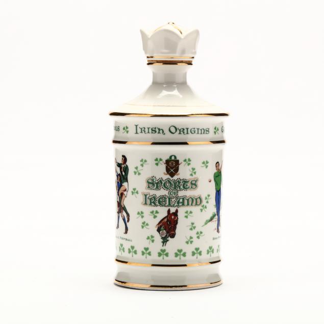 old-commonwealth-bourbon-whiskey-in-sports-of-ireland-porcelain-decanter