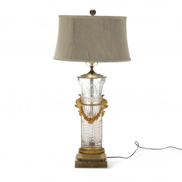 dore-bronze-and-crystal-table-lamp