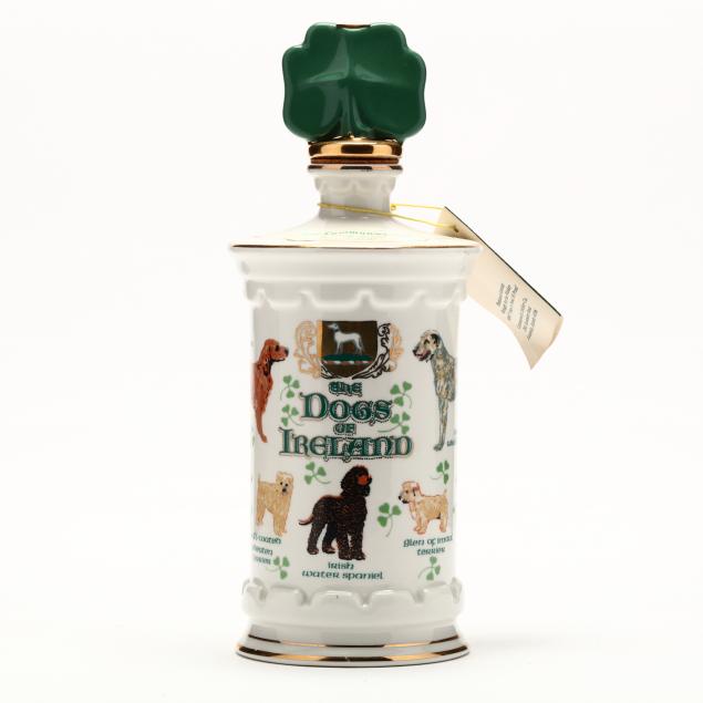 old-commonwealth-bourbon-whiskey-in-the-dogs-of-ireland-porcelain-decanter